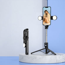 Laden Sie das Bild in den Galerie-Viewer, Neuer Stativständer 6 in 1 Bluetooth Selfie Stick
