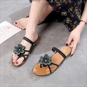 Sandalen mit niedrigem Absatz  