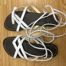 Laden Sie das Bild in den Galerie-Viewer, Böhmische Riemen Strand Freizeitschuhe
