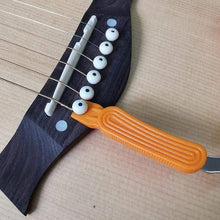 Laden Sie das Bild in den Galerie-Viewer, 3-in-1-Tool zum Wechseln der Gitarrensaiten
